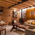 Petit salon cosy pour se poser après l'effort
