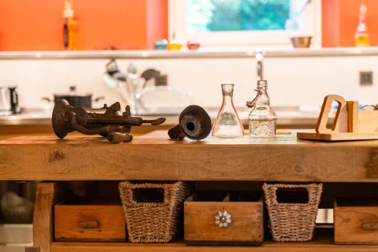 le plan de travail de la cuisine du gîte scapade